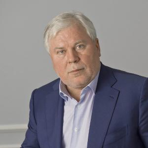 Анатолий Кучерена