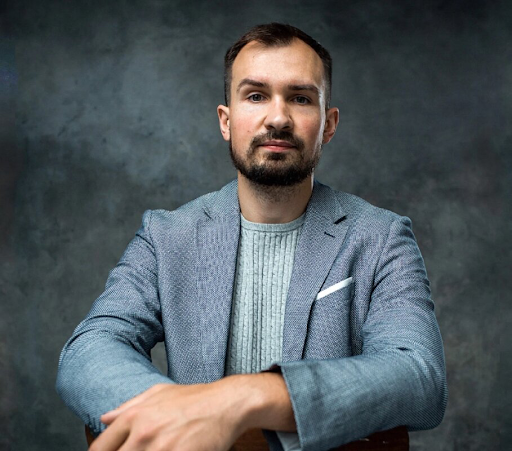 Дмитрий Толстяков