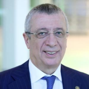 Вадим Клювгант 