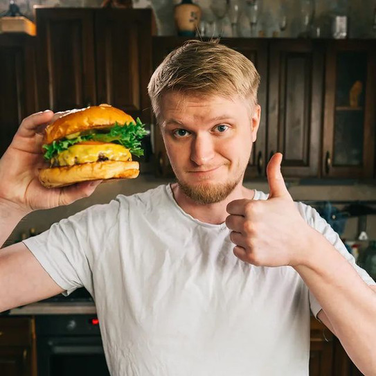 Олег Григорьев